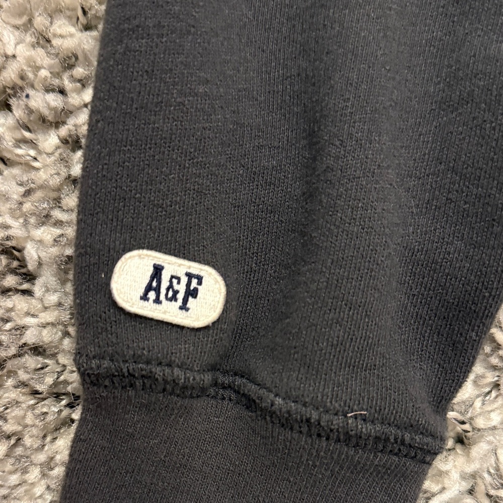 Abercrombie & Fitch Charcoal Sweatshirt - Picture 5 of 5